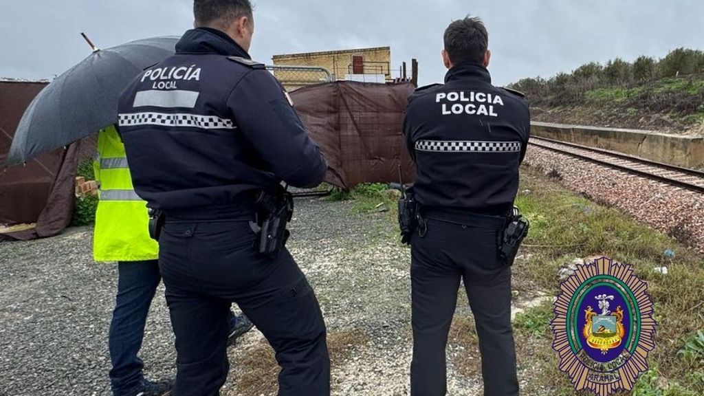 Suspenden la circulación de trenes entre Arahal y Marchena en Sevilla por riesgo de caída de un muro