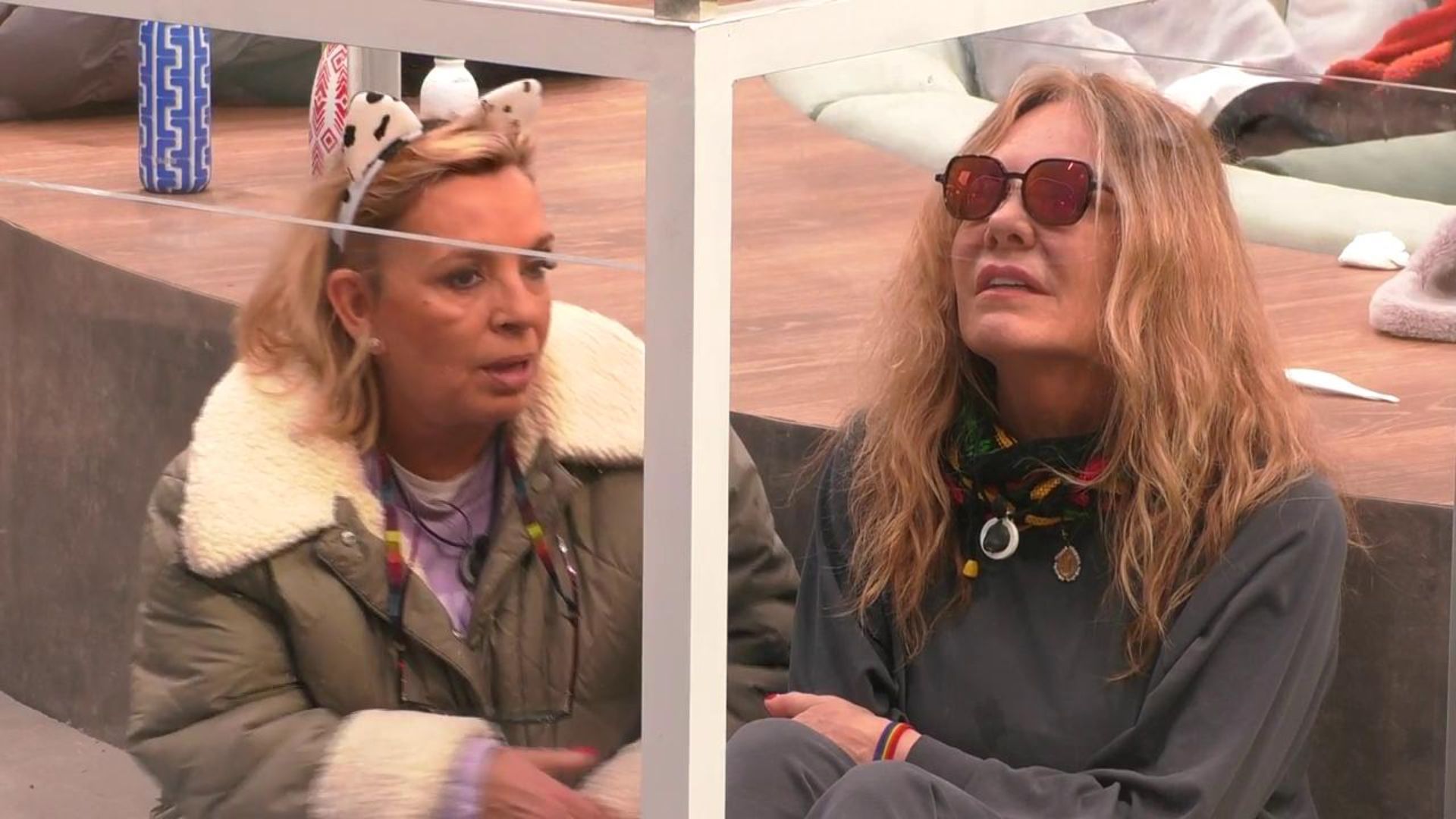 Carmen y Belén se siente okupas