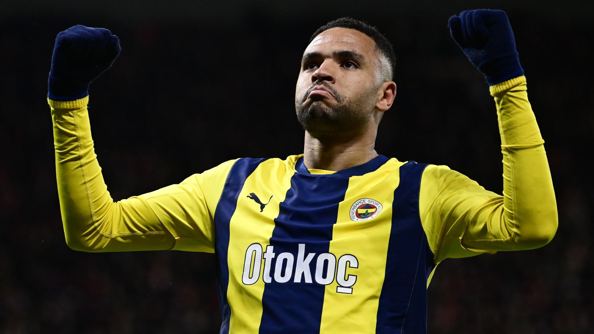 En-Nesyri durante un partido del Fenerbahce En-Nesyri durante un partido del Fenerbahce