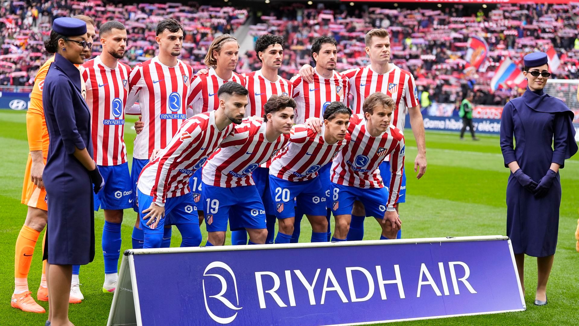Los jugadores del Atlético de Madrid antes del partido contra el Mallorca