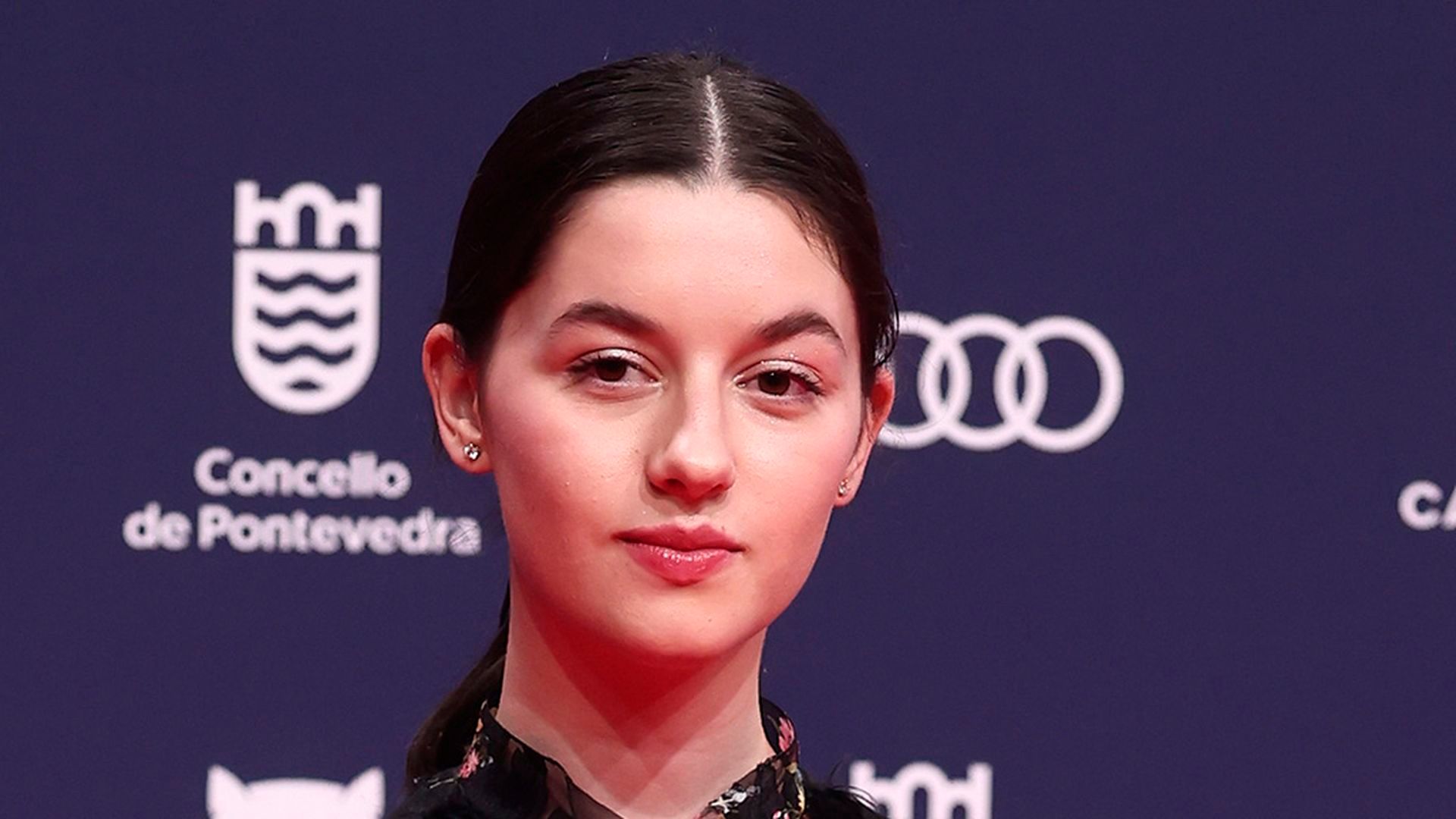 Los ojos ahumados en blanco de Blanca Soroa en los Feroz