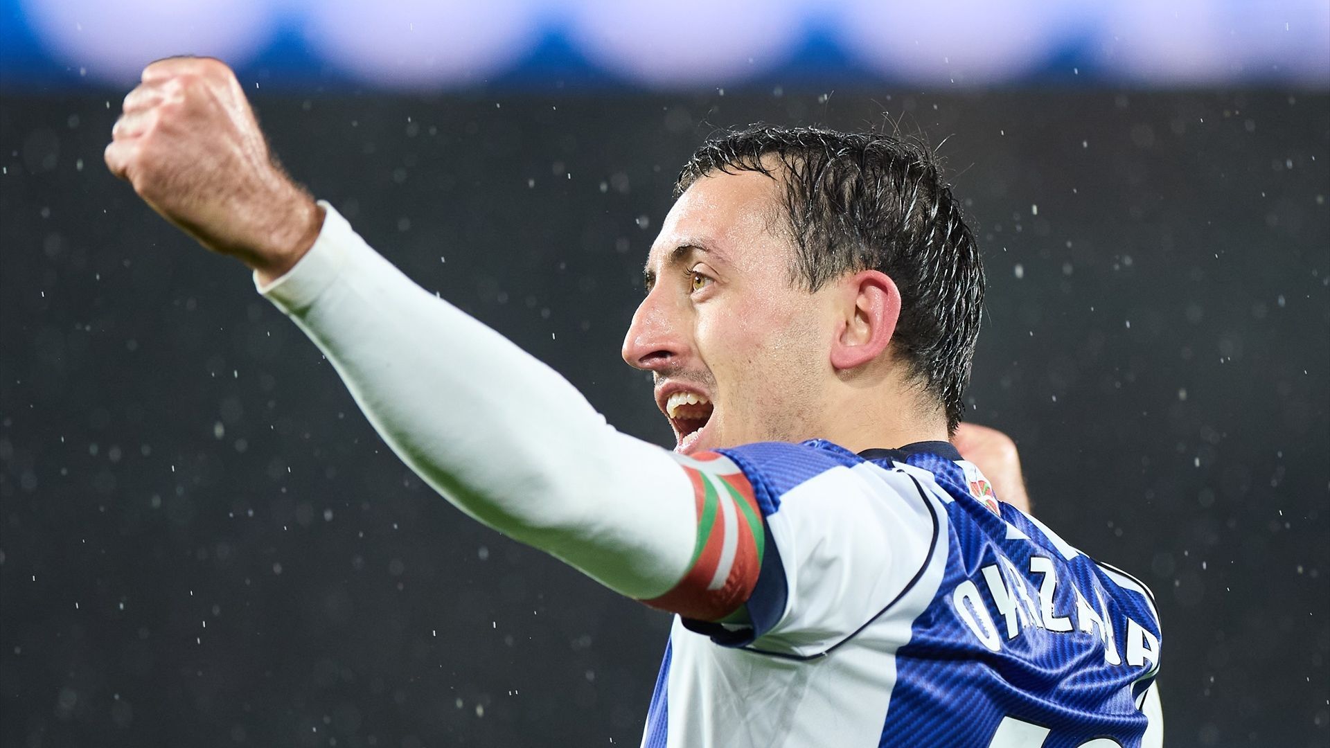 Mikel Oyarzabal celebra uno de sus goles en el Real Sociedad-Celta