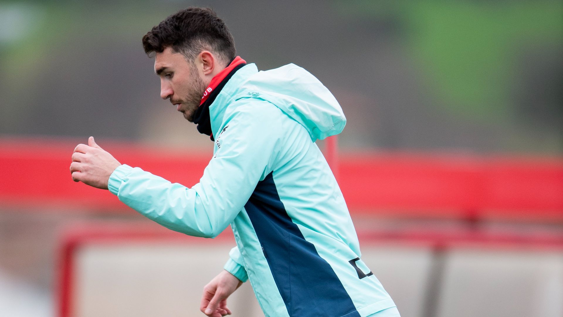 Aymeric Laporte se esfuerza en un entrenamiento en Lezama