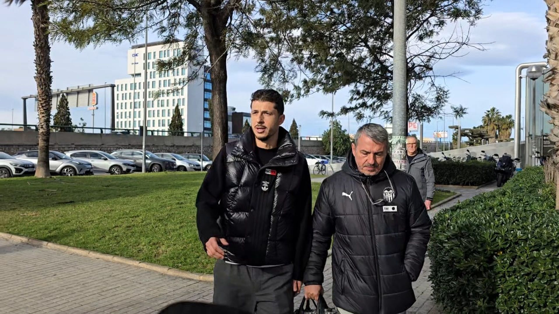 Guido Rodríguez pasa la revisión médica