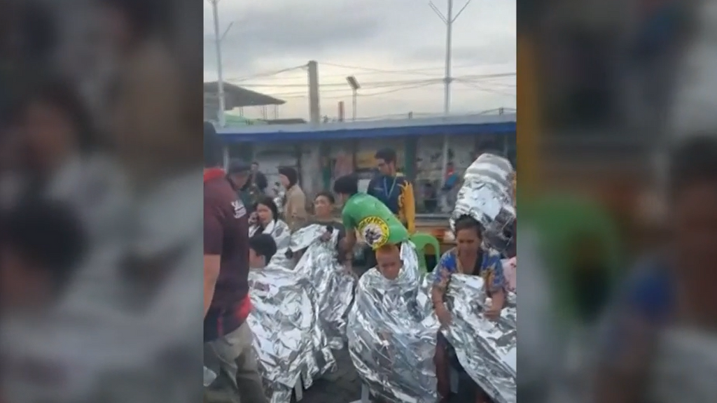 Al menos 15 muertos por el naufragio de un ferry con más de 300 pasajeros en el sur de Filipinas