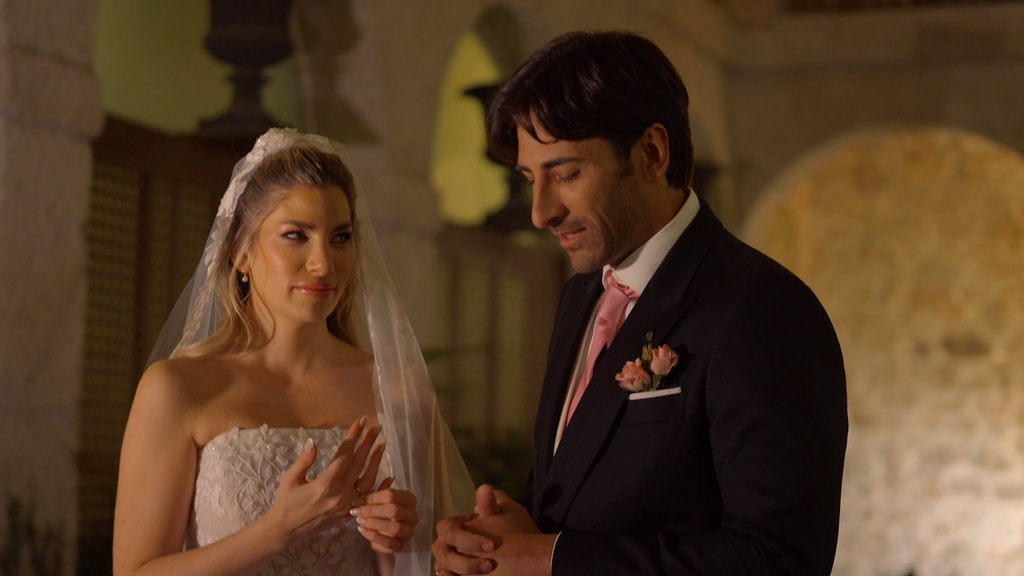 La tensión marca el ‘sí, quiero’ de Estefania y Stefan y él se desahoga con el equipo de ‘Casados a primera vista’: “No soy cualquier tío”