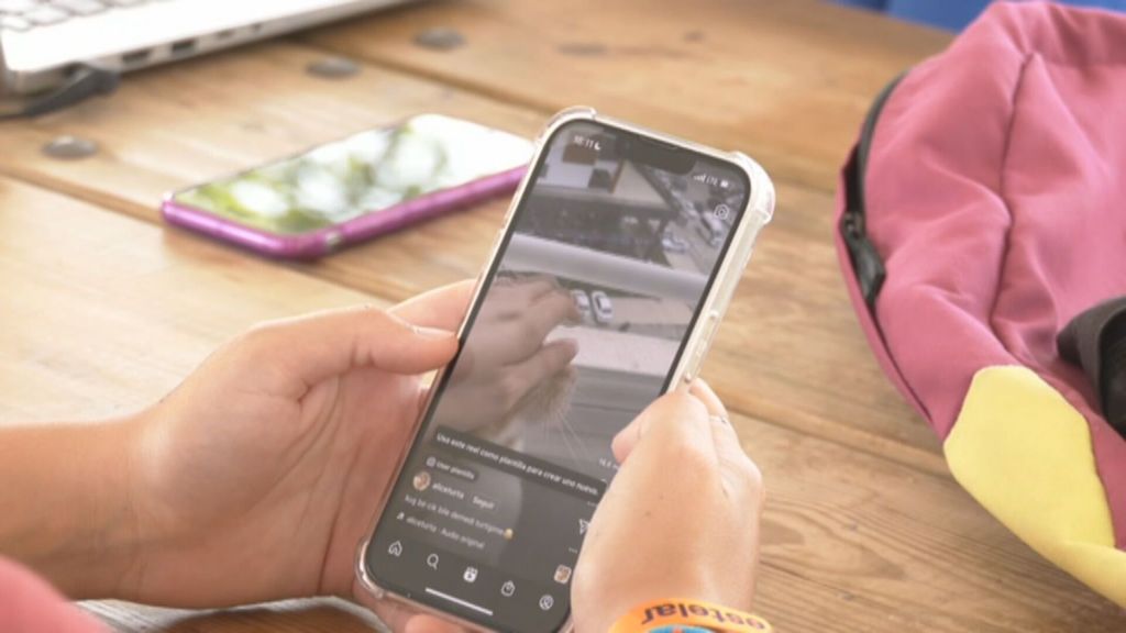 El desarrollo intelectual de los menores está en peligro por el abuso de redes sociales y la dependencia de la Inteligencia Artificial