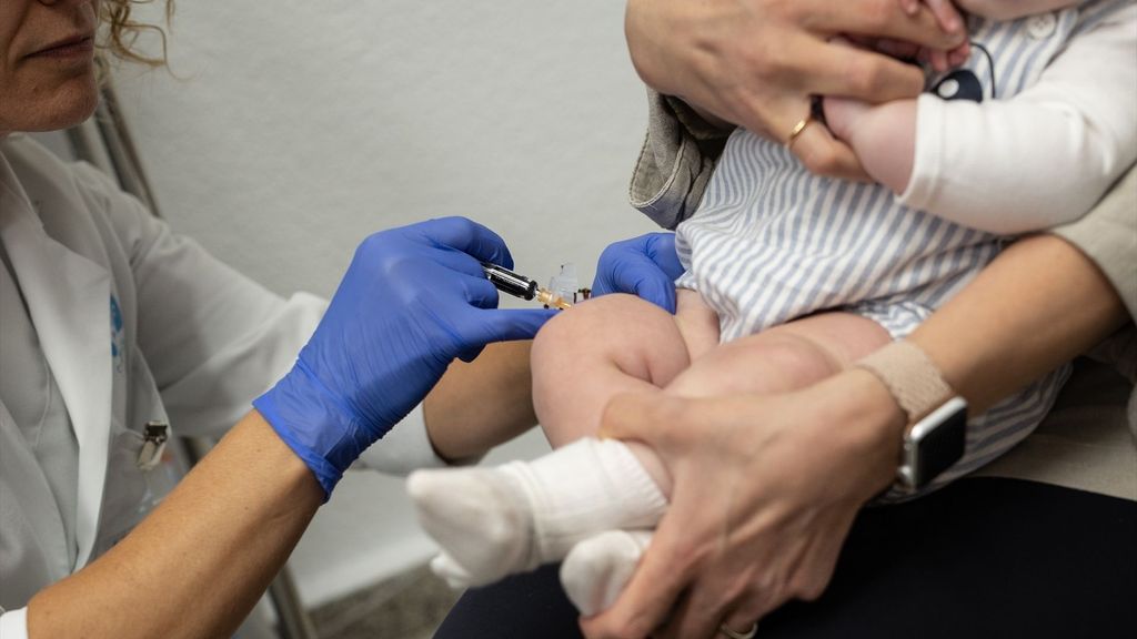 Sanidad vasca ha inoculado vacunas hexavalente caducadas a 253 personas, la mayoría son bebés