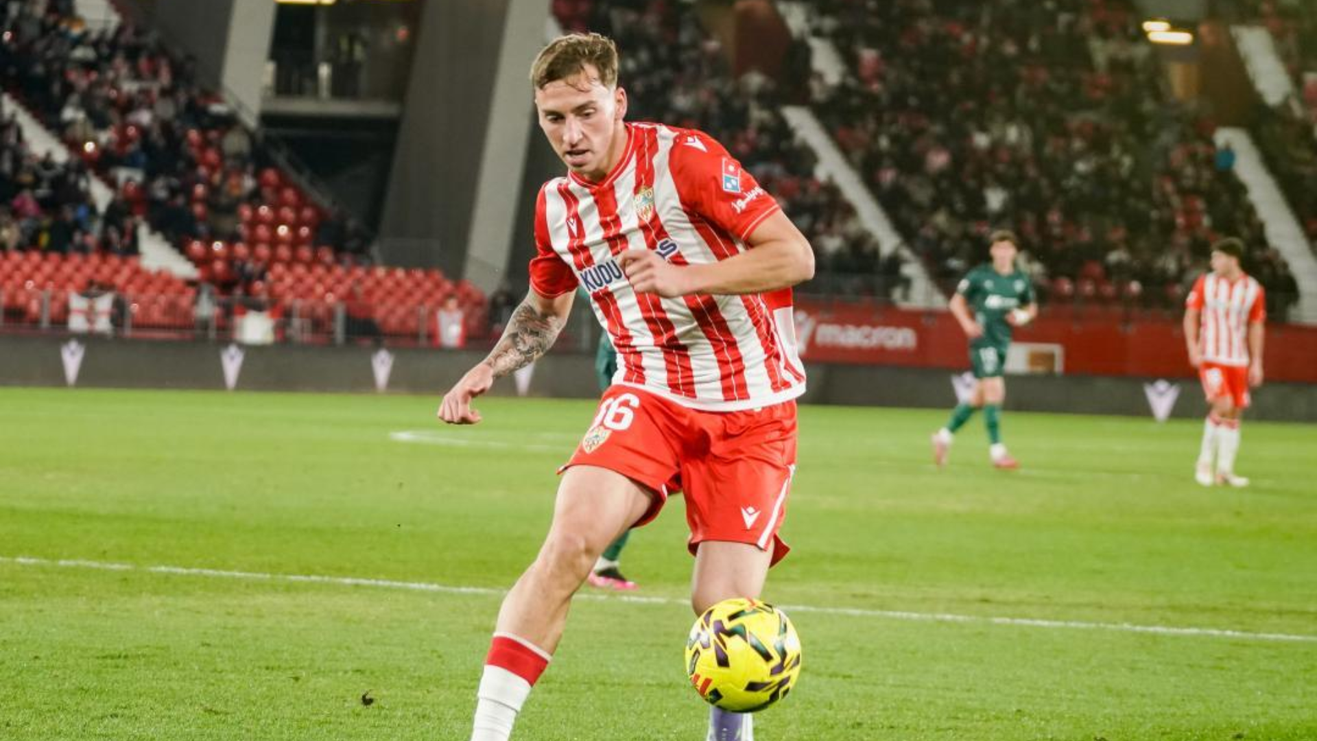 Marko Perovic, en un partido con el Almería
