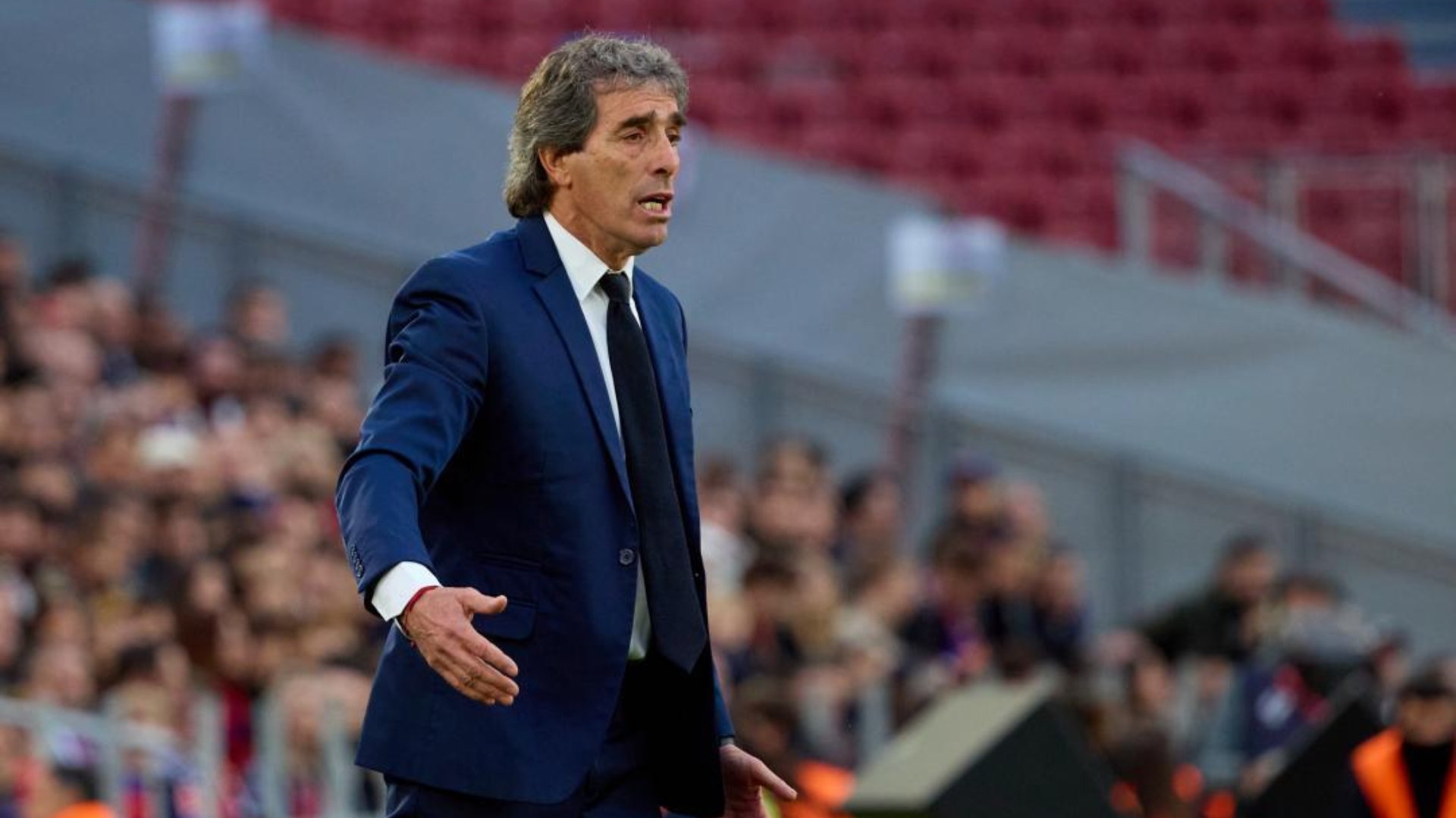 Guillermo Almada, durante el Barcelona-Oviedo