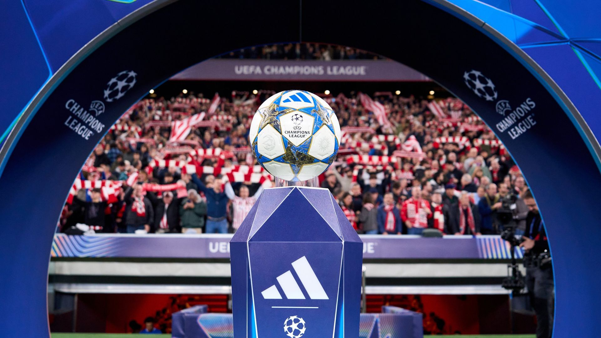 San Mamés, listo para acoger un partido de la UEFA Champions League
