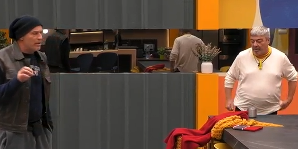 Carlos sentencia a Cristina