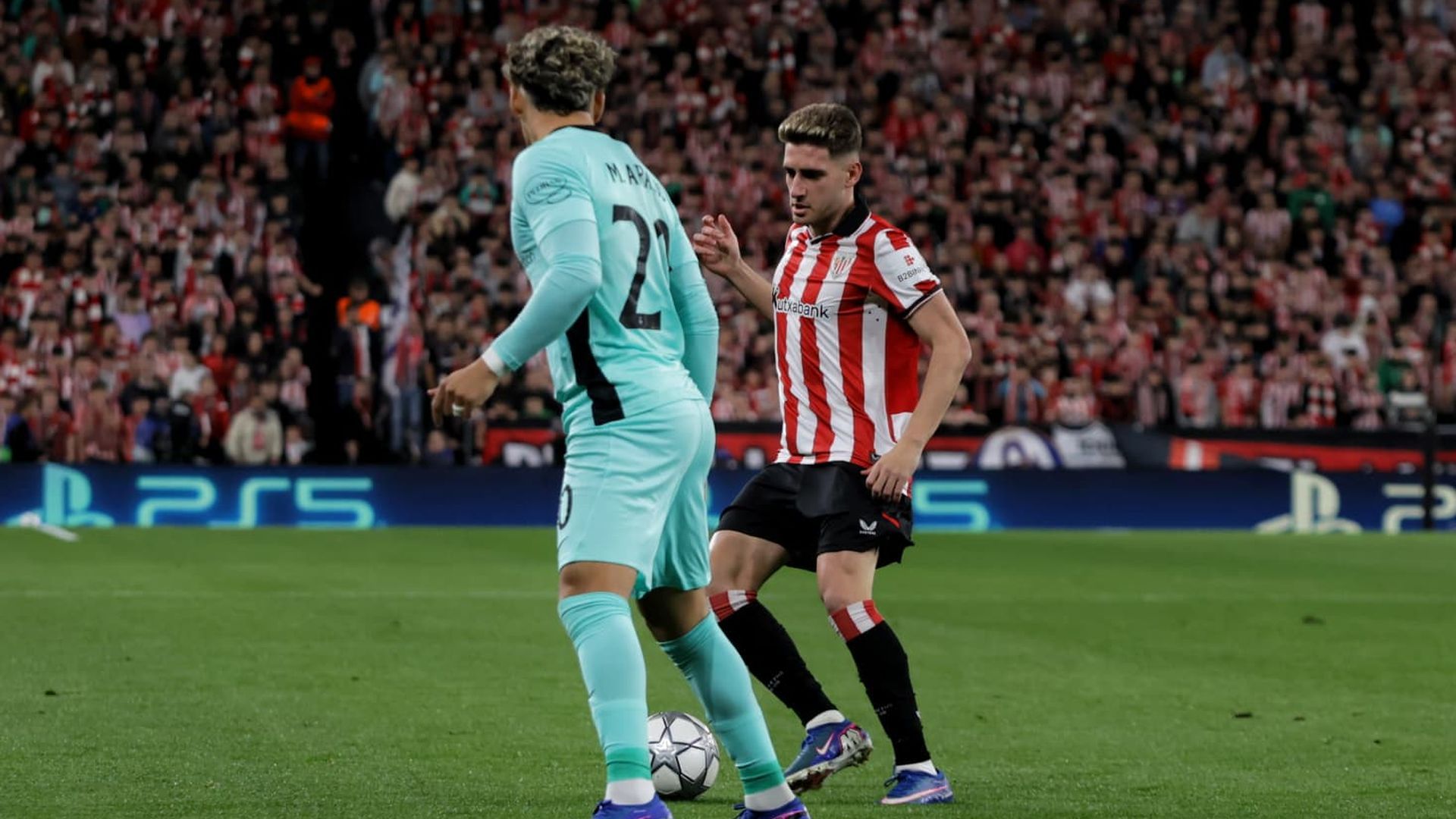 Robert Navarro la juega ante el Sporting en Champions en San Mamés