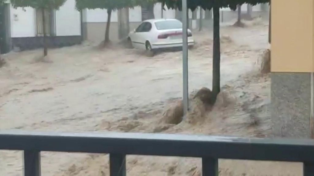 Última hora de la borrasca Kristin | Preocupación por la situación en Jaén: crecidas del río Guadalquivir y desbordamiento de varios arroyos