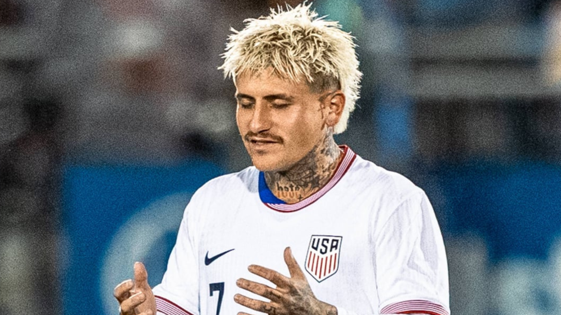 Diego Luna con la selección de Estados Unidos