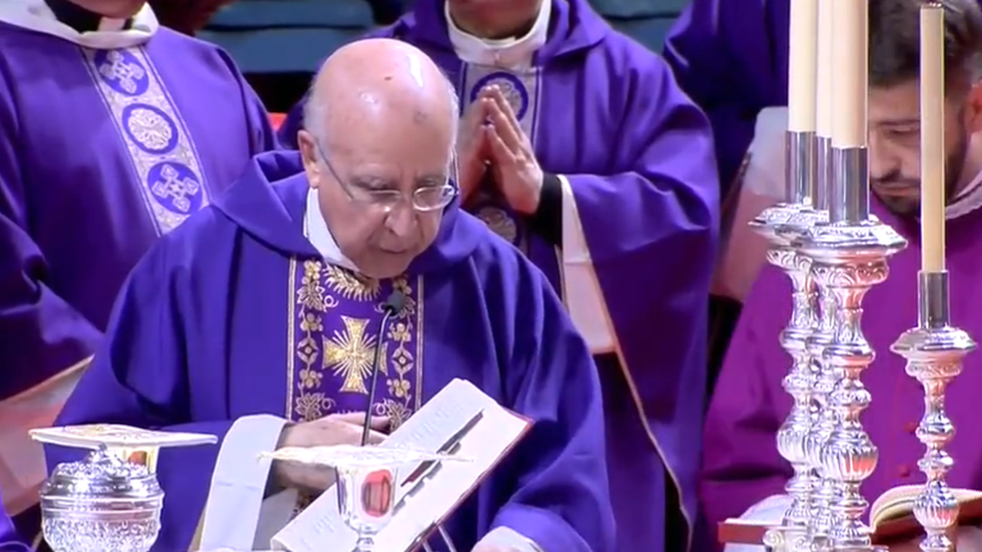 El obispo emérito, José Vilaplana