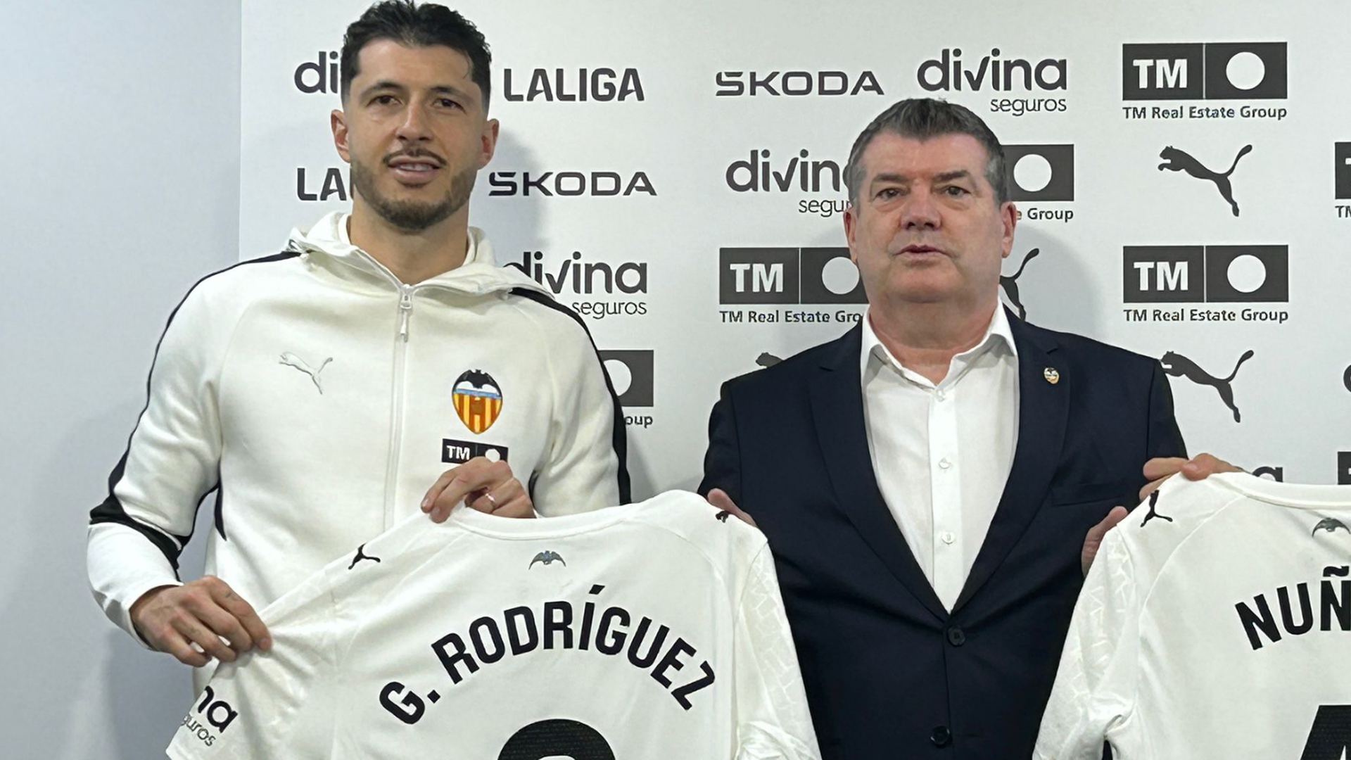 Guido Rodríguez, presentación oficial como jugador del Valencia CF