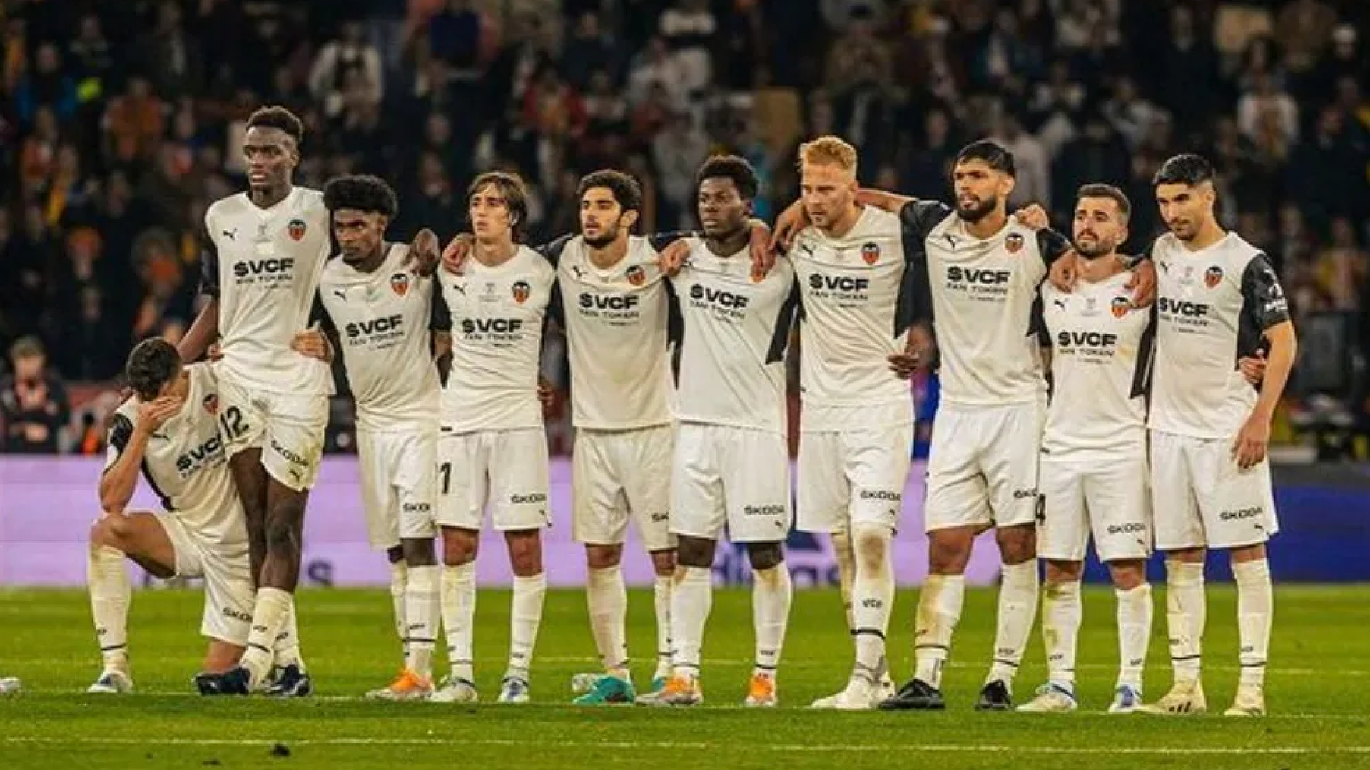 Jugadores del Valencia CF en la final de Copa de 2022