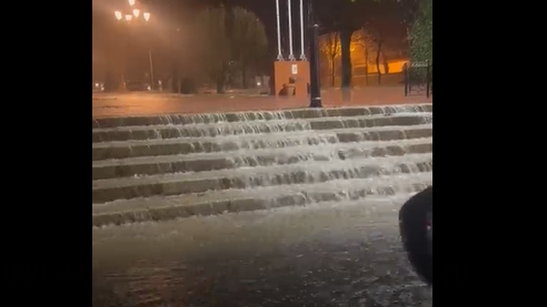 Las calles de Marmolejo, Jaén, quedan inundadas tras el paso de la borrasca Kristin