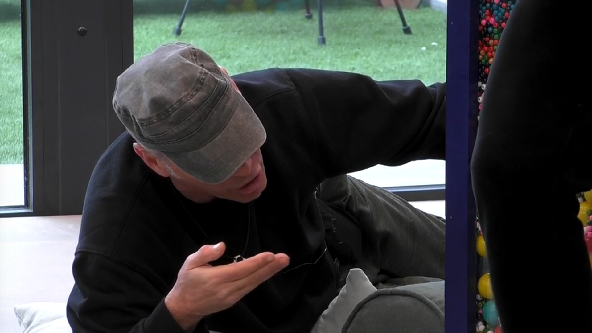 Carlos Lozano contra Cristina Piaget