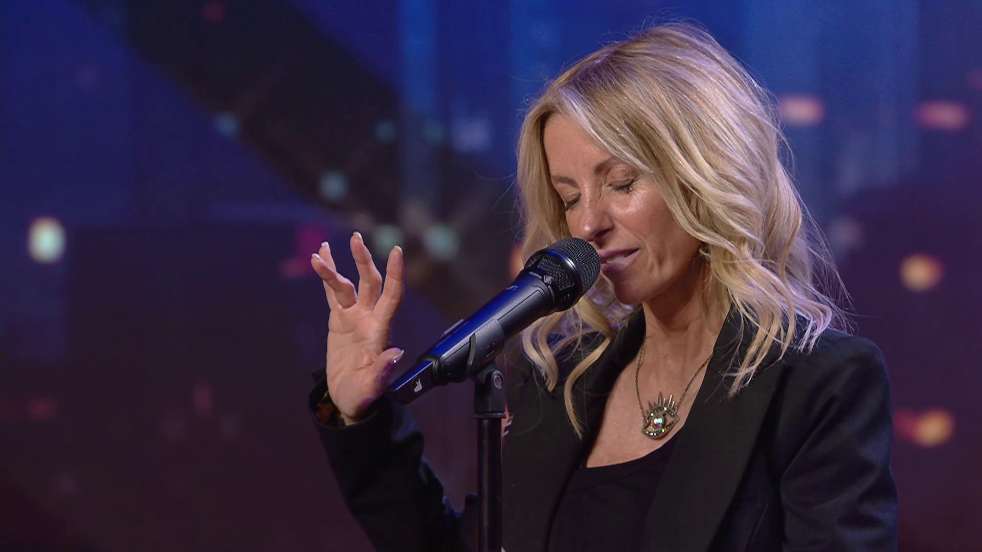 La capacidad vocal Geneviève Côté para imitar sonidos de la naturaleza Got Talent Temporada 11 Top Vídeos 77