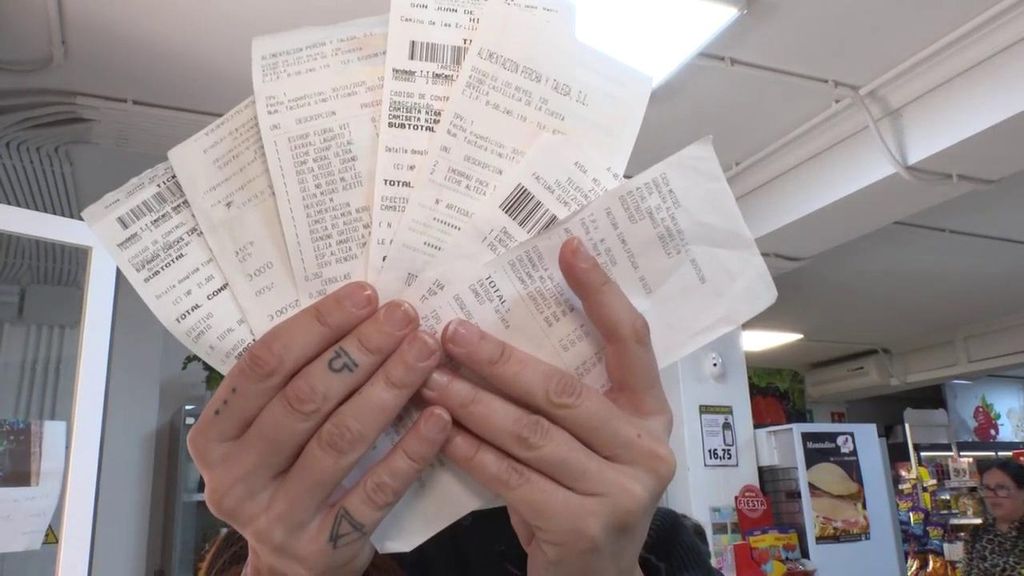 ¿Adiós al ticket de la compra? Los supermercados quieren que sea digital y ahorrar papel