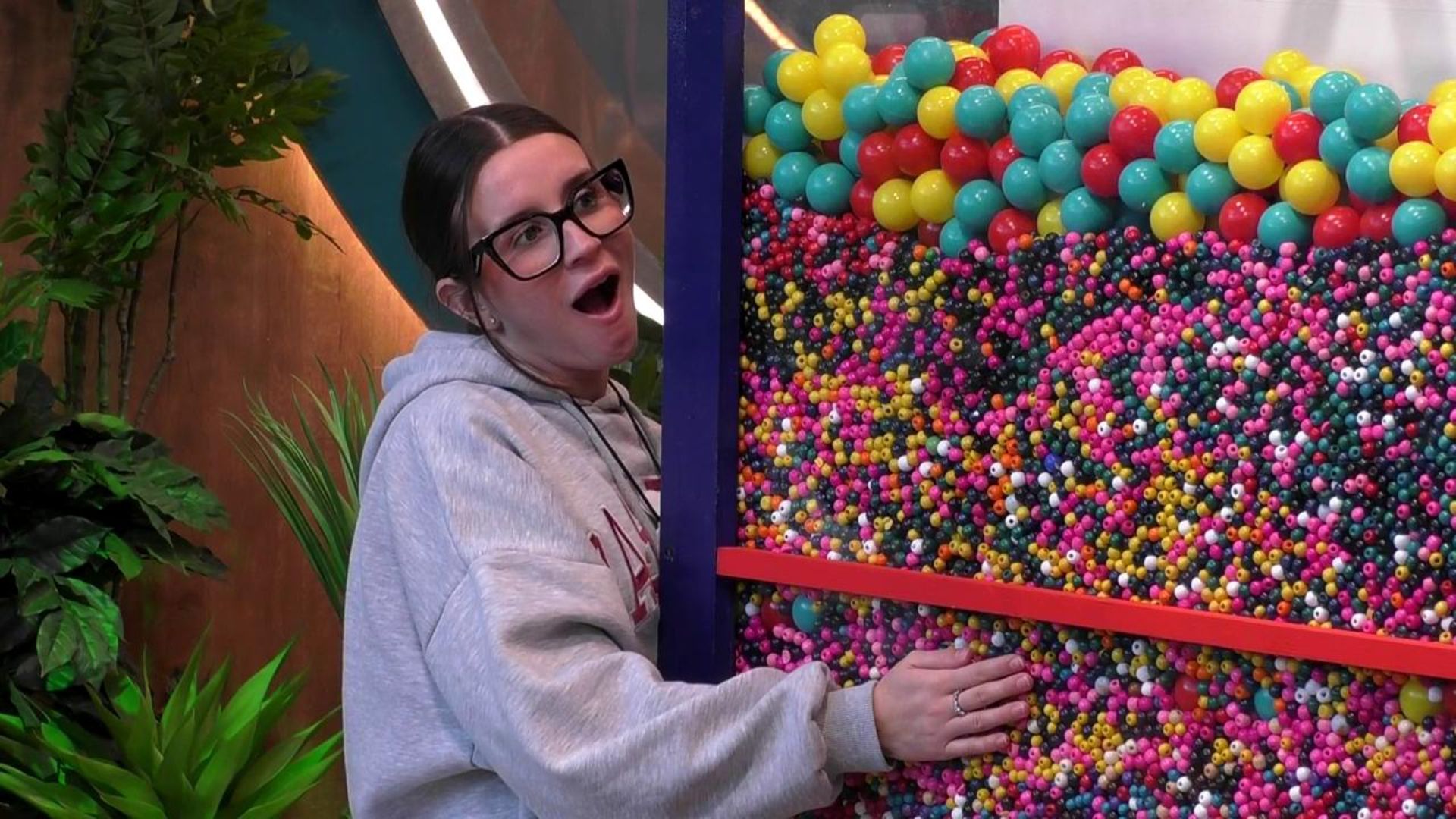 Descubren el beso de Carlos y Belén