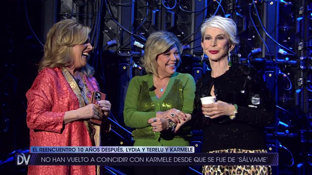 El especial reencuentro de Karmele Marchante con Terelu Campos y Lydia Lozano en '¡De viernes!': "Hemos vivido de todo"
