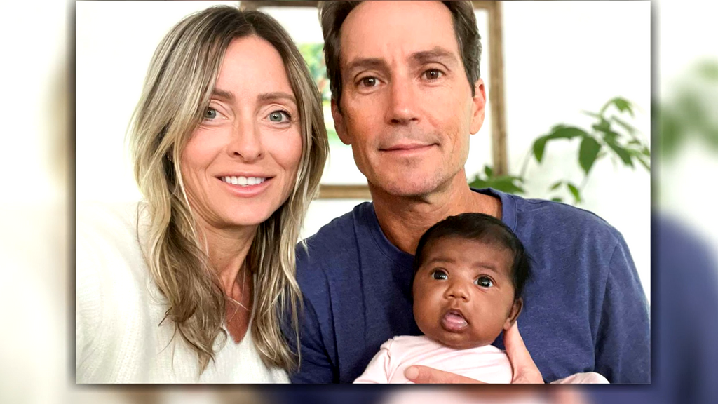 Una pareja denuncia a una clínica de fertilidad tras tener a una bebé que biológicamente no es suya