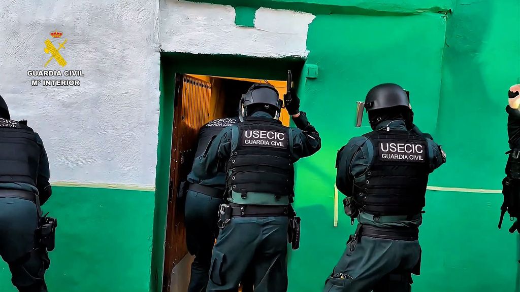 Detenido un clan familiar por estafar 14.000 euros a un anciano tras ocupar su casa en Zaragoza: 14 detenidos