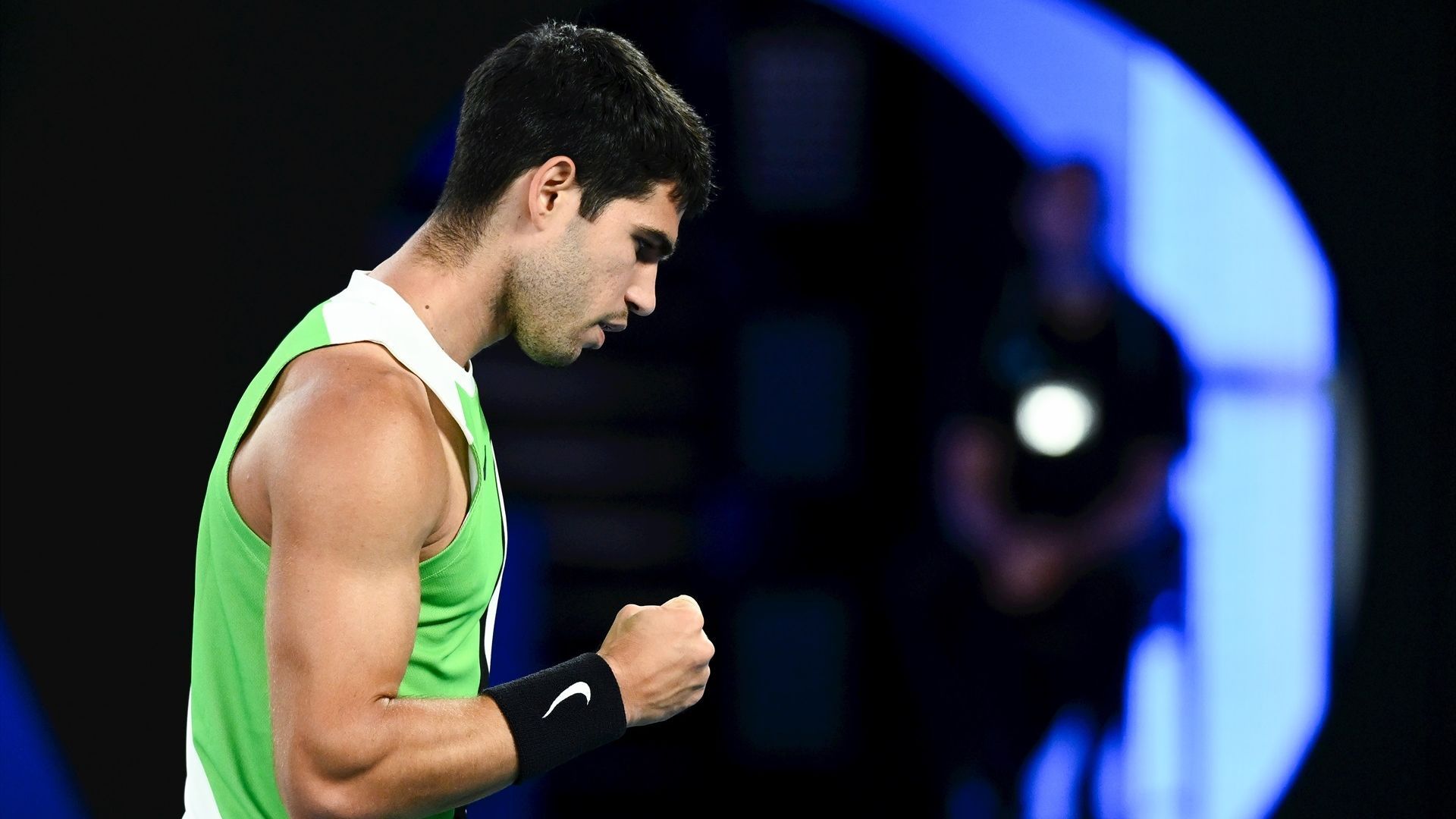 Carlos Alcaraz celebra en la final del Open de Australia