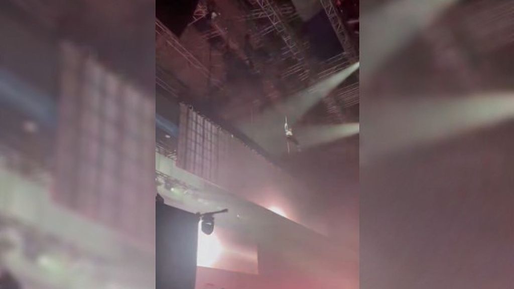 Delaossa se pronuncia tras caer desde 20 metros de altura tras un fallo en su concierto: "Gracias Madrid, os quiero"