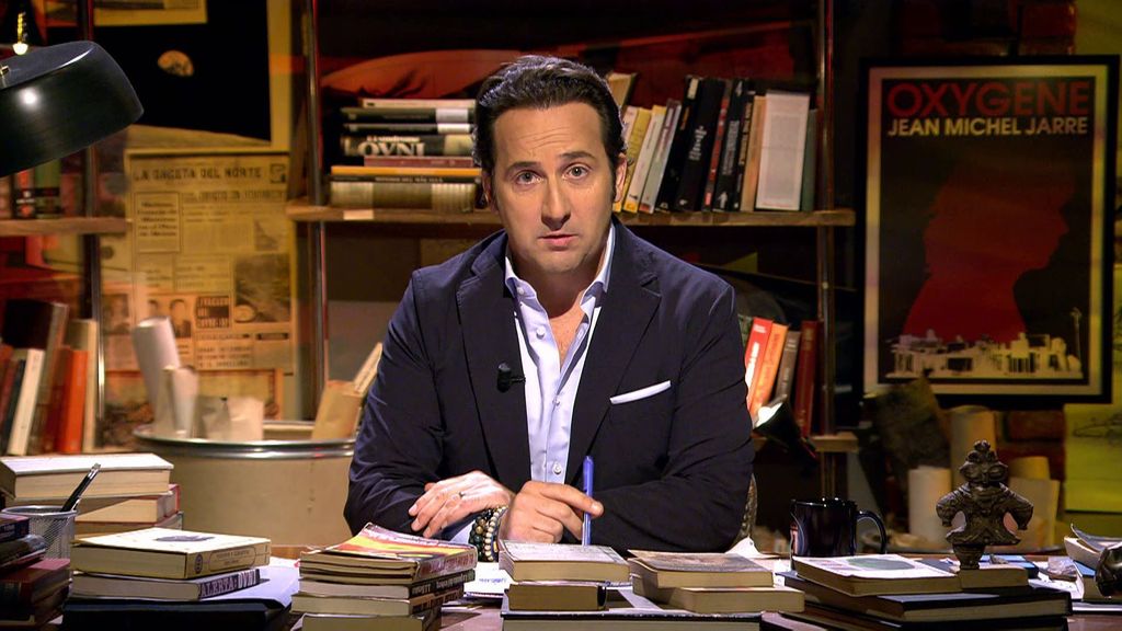 Iker Jiménez, sobre sobre la polémica en torno al libro de Juan Soto Ivars: "Le acusan de algo que él no ha dicho" Cuarto Milenio Temporada 21 Top Vídeos 762