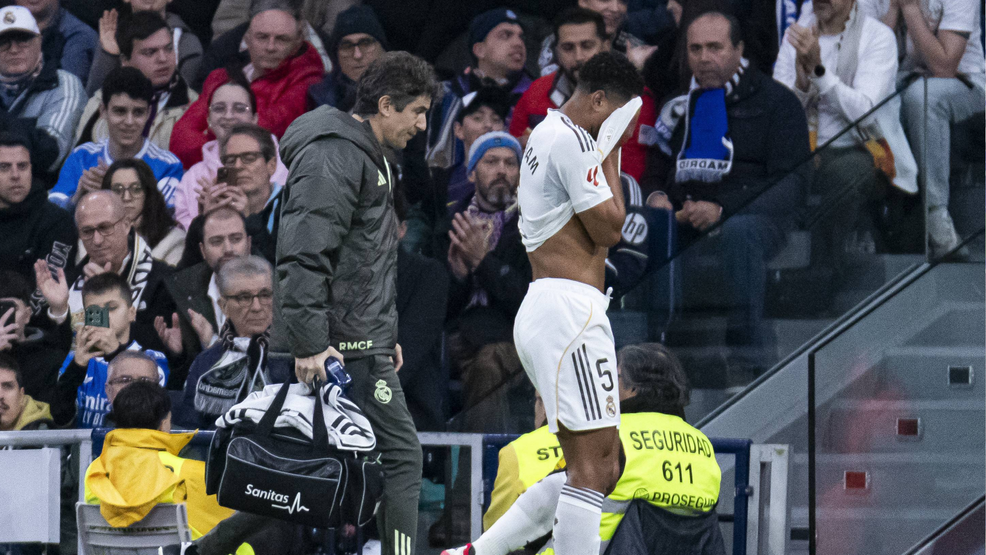 Jude Bellingham se va lesionado del Real Madrid-Rayo Jude Bellingham se va lesionado del Real Madrid-Rayo