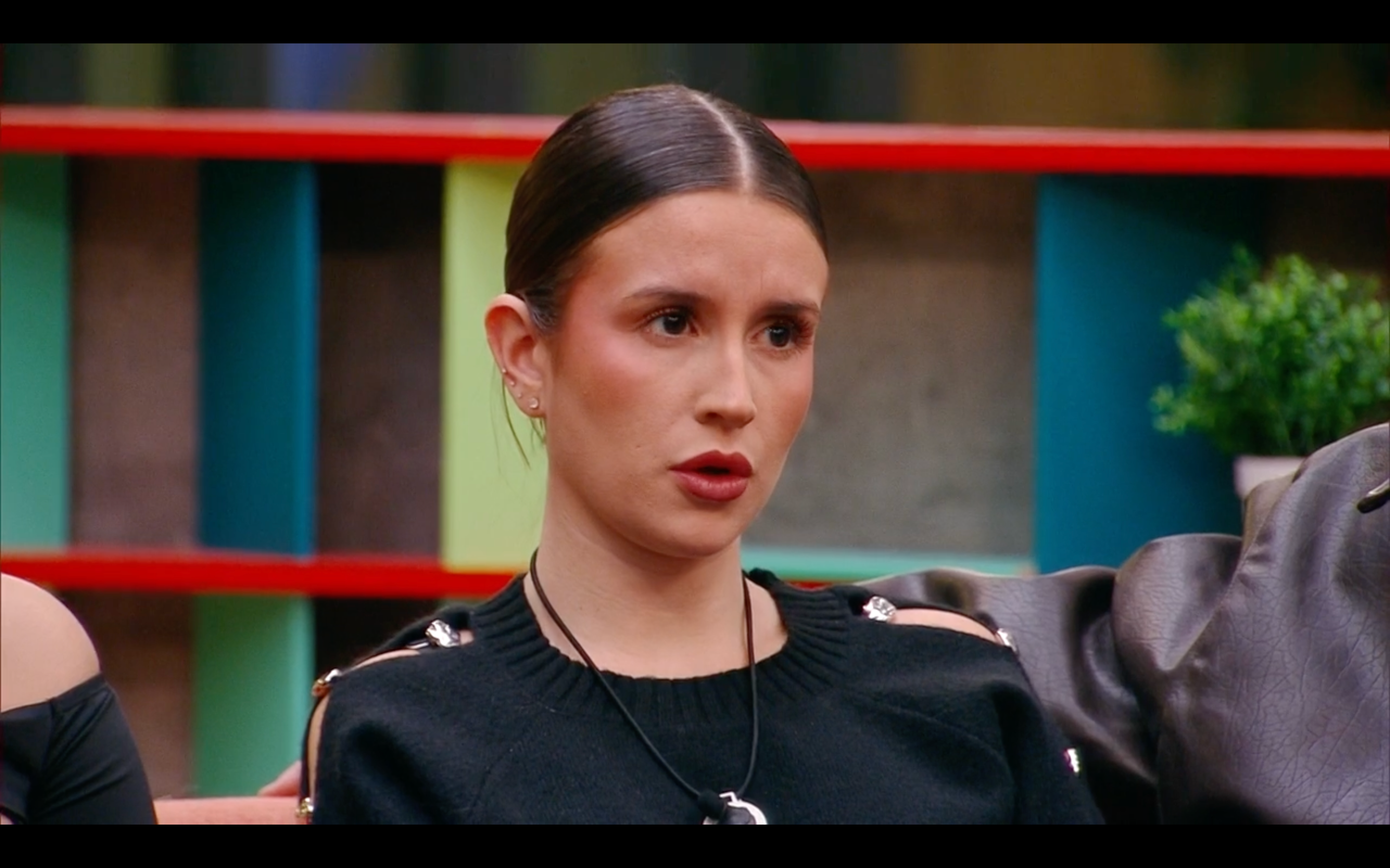 Sandra ve el vídeo de Sonia