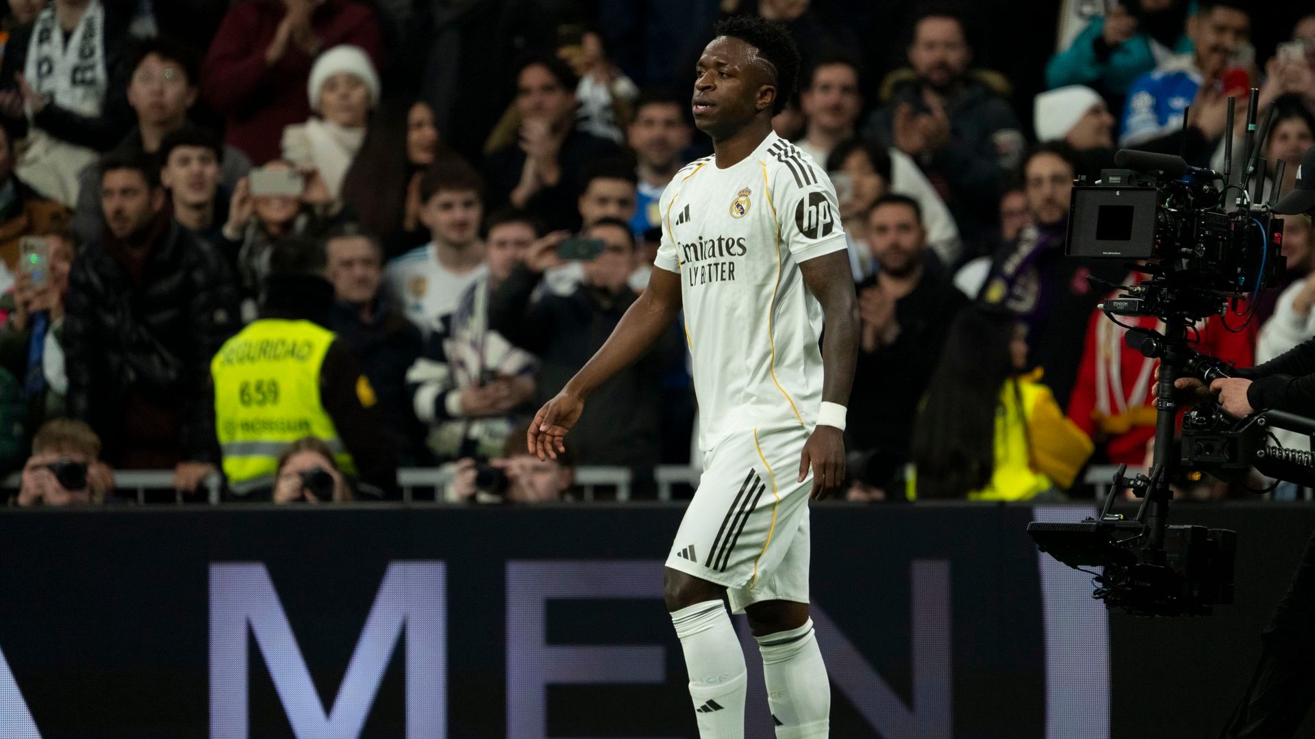Vinicius ante el Rayo en el Bernabéu Vinicius ante el Rayo en el Bernabéu