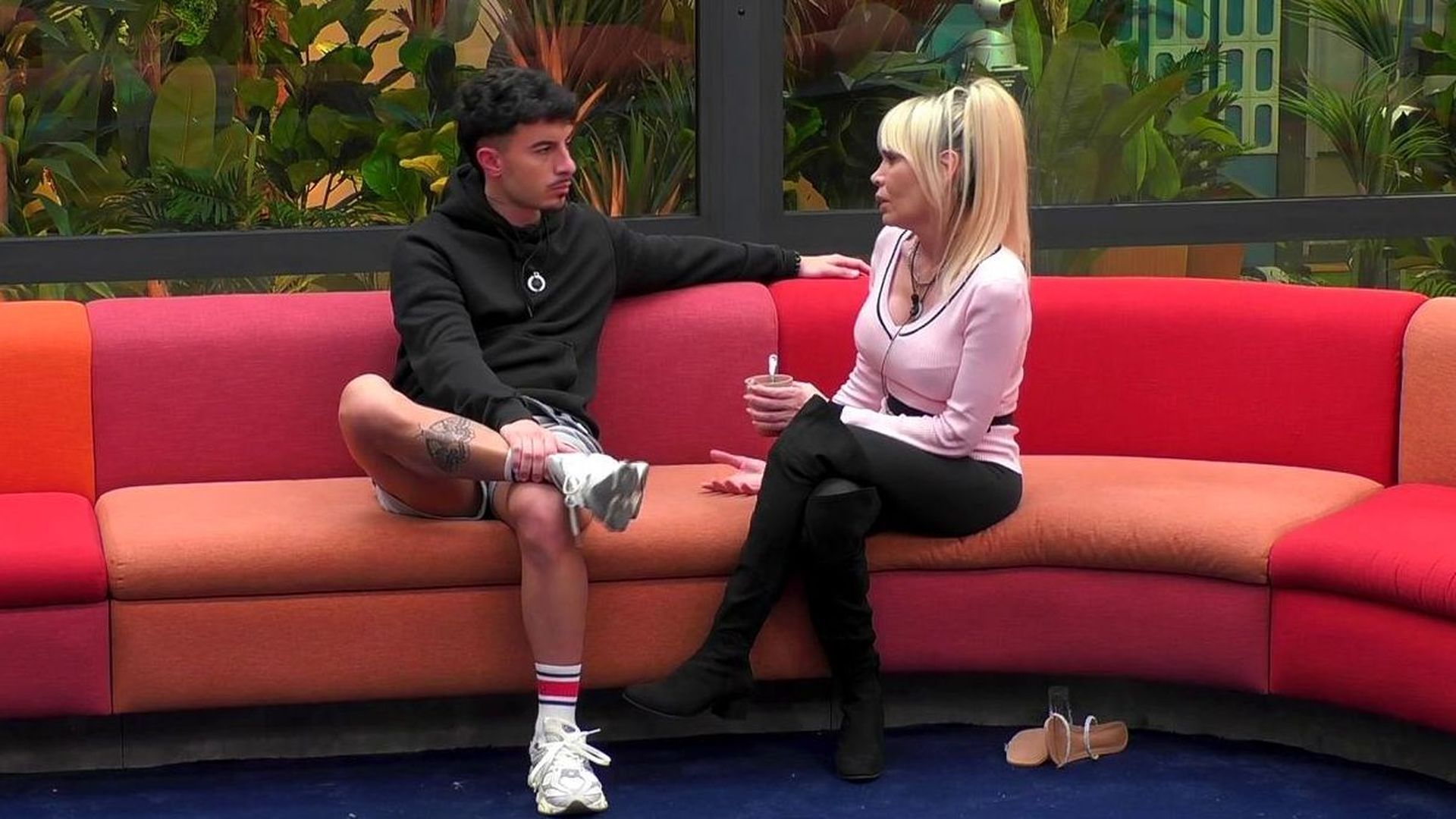 ¿Qué le pasa a Sonia Madoc en 'GH DÚO'? La cantante se abre en canal con Juanpi tras cogerse un gran rebote con él: "Me guardo muchas cosas"