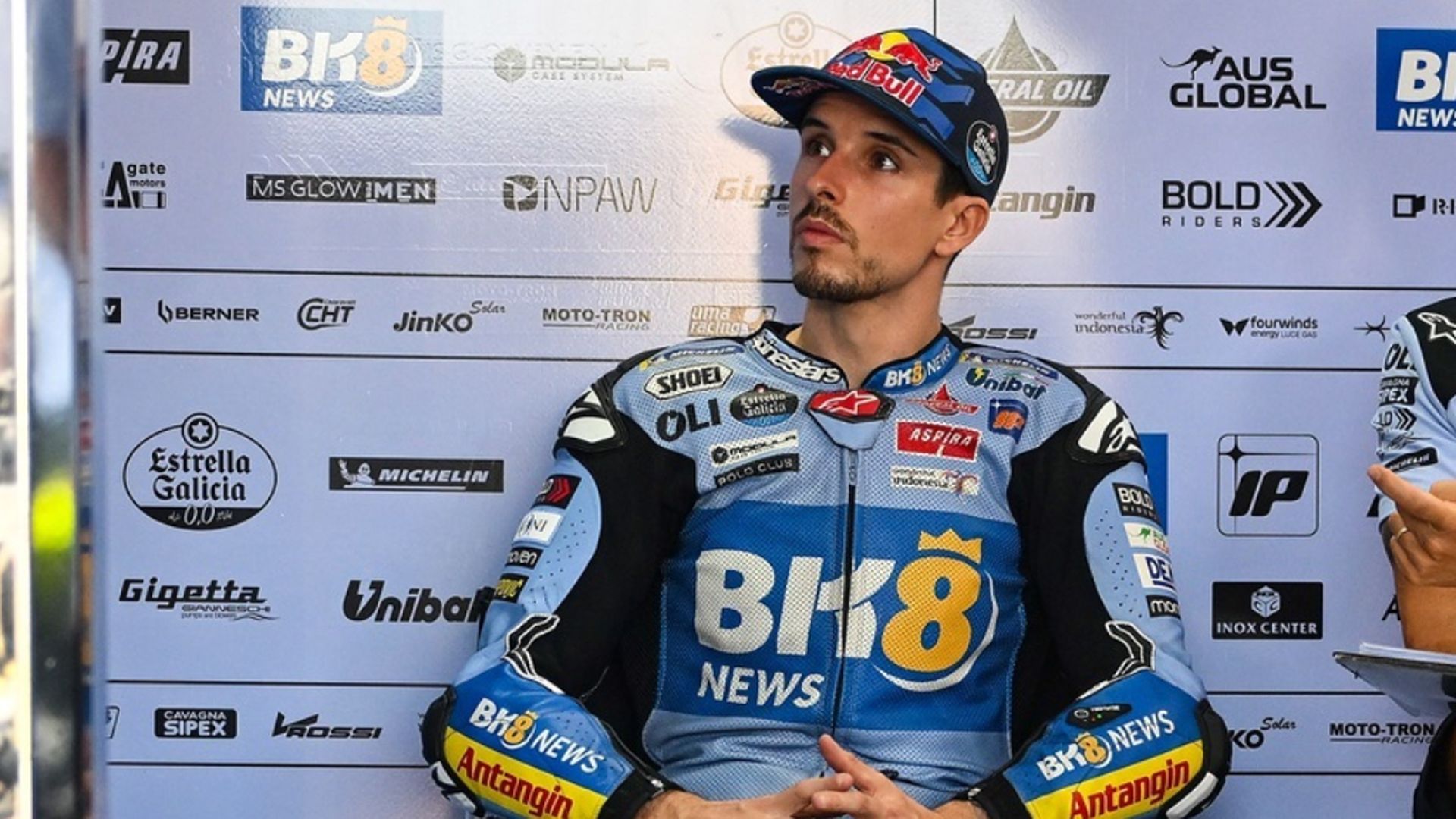 Álex Márquez, en el box del Gresini Racing