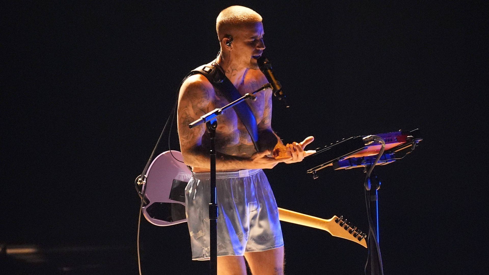 justin-bieber-en-los-grammys-16-9-aspect-ratio-default-1031019_da39