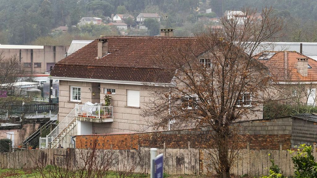 Se suicida tras horas atrincherado: horas antes había asesinado a su expareja en Mos