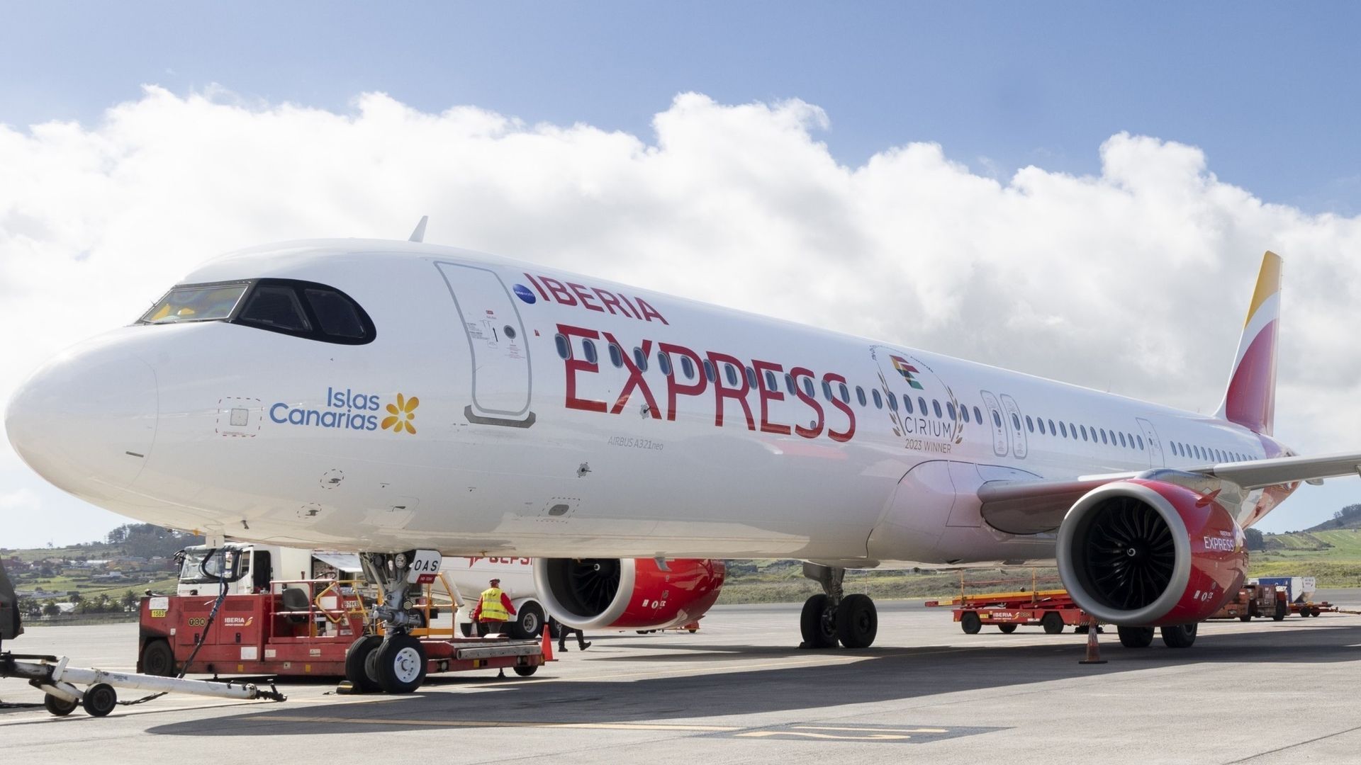 Un vuelo Gran Canaria-Madrid desvía su ruta por "problemas médicos de un pasajero"