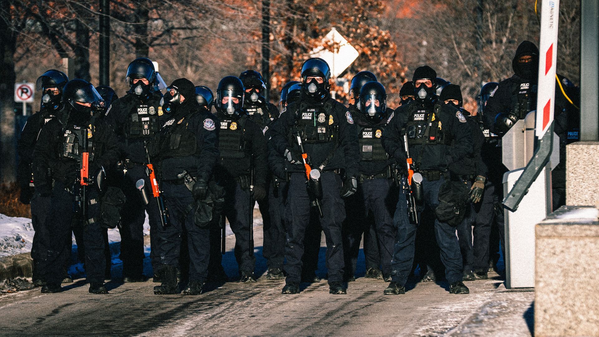 Agentes federales del ICE en Minneapolis