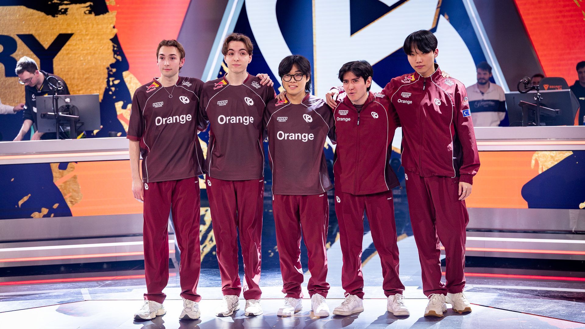 Karmine Corp en la LEC Versus en el Riot Games Arena en Berlin Karmine Corp en la LEC Versus en el Riot Games Arena en Berlin