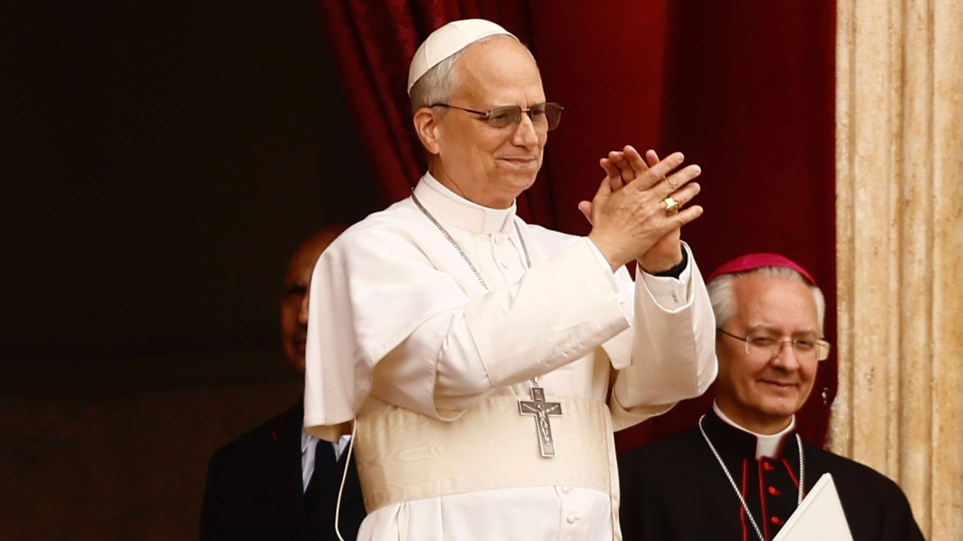 León XIV toma posesión de las dependencias del papa Francisco en el Vaticano