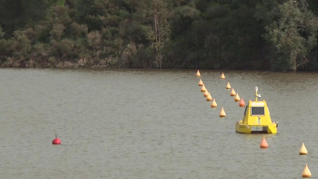 'Leonardo' activa la alerta roja en las comarcas de Grazalema, Ronda y Estrecho, donde están pendientes de los ríos y cauces