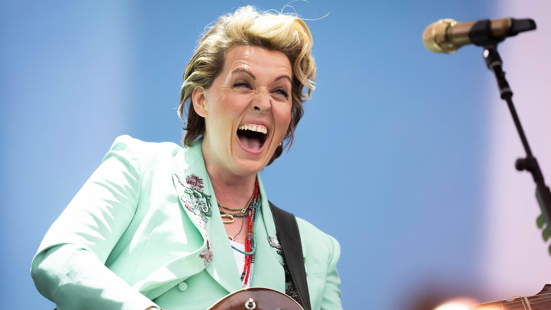 Brandi Carlile en un concierto