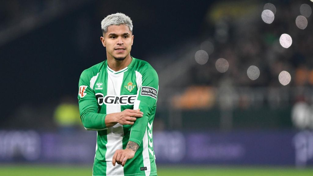 Primer entrenamiento de Álvaro Fidalgo con el Betis