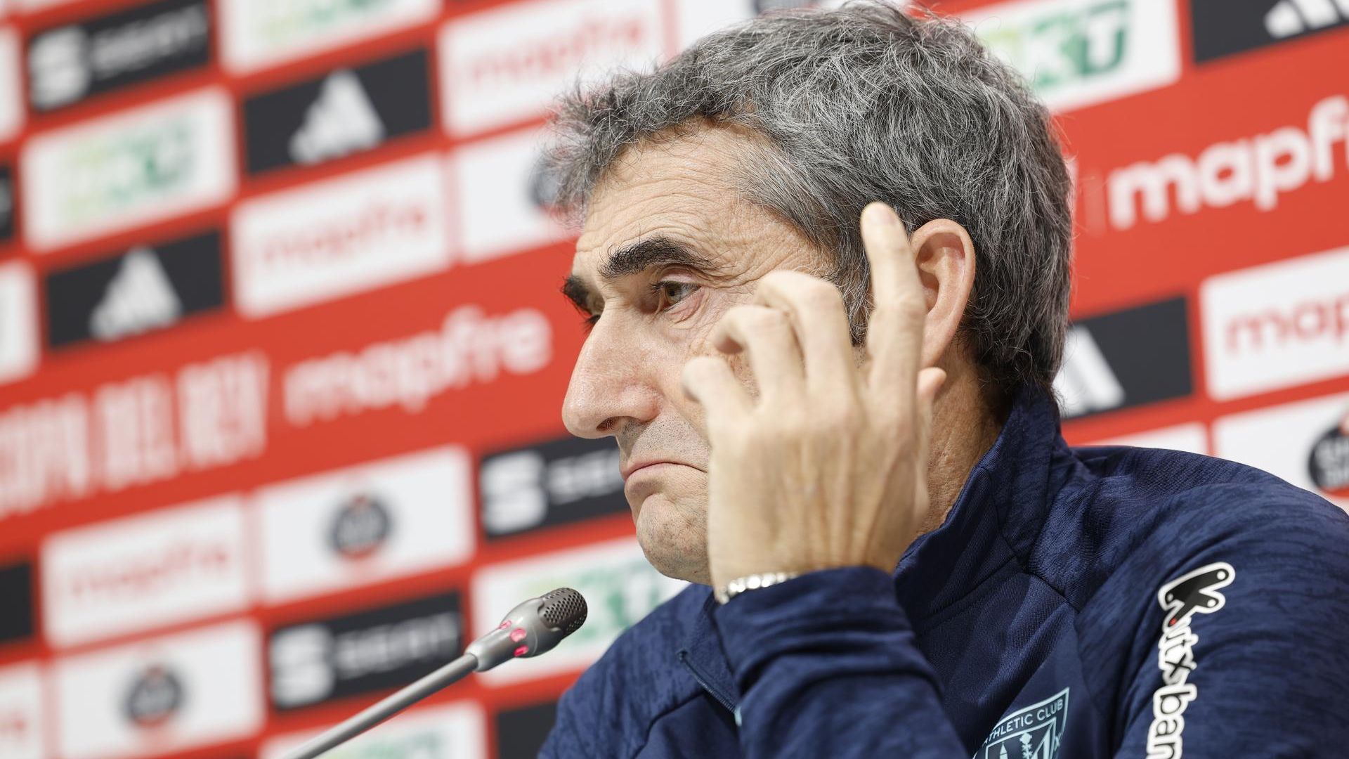 El entrenador Ernesto Valverde atiende a la prensa 