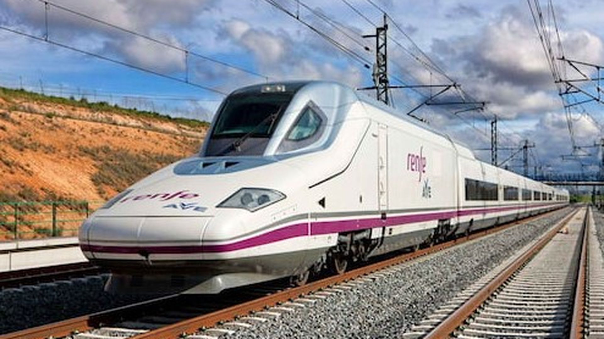 Un tren del AVE Madrid-Málaga Un tren del AVE Madrid-Málaga