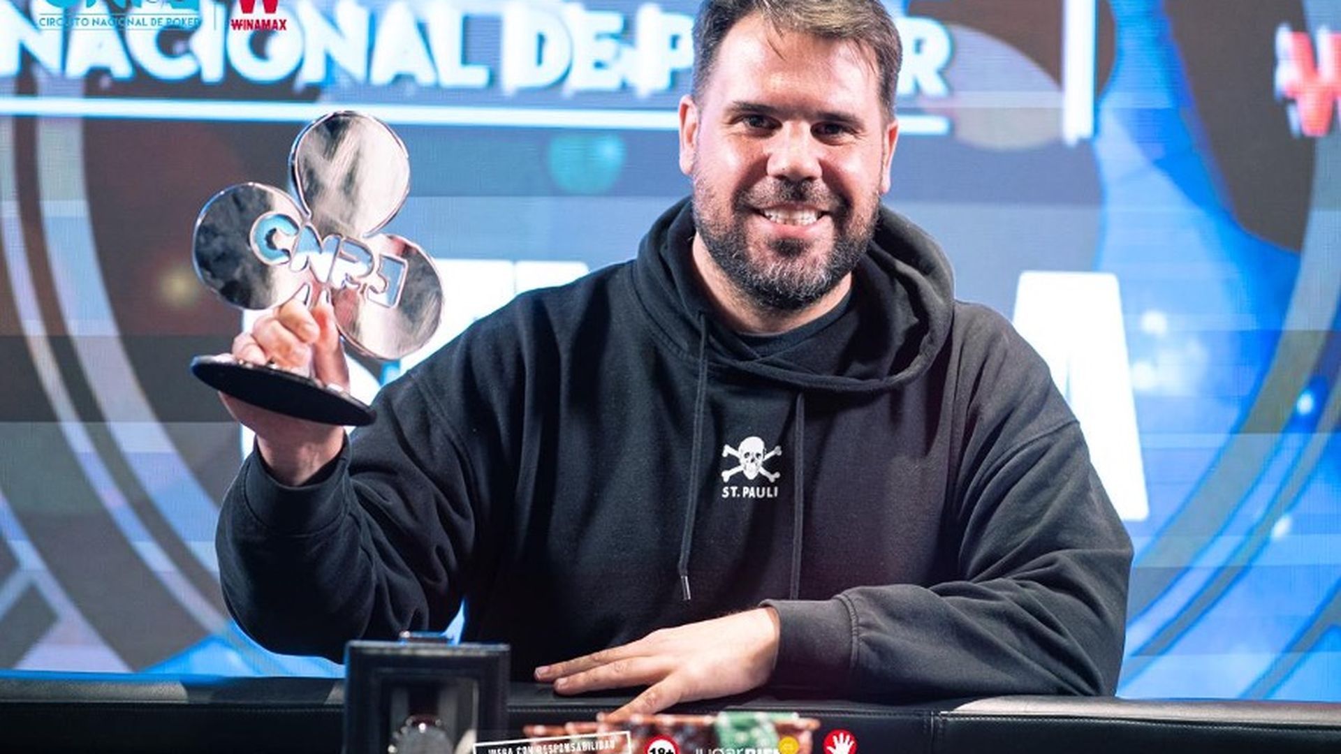 André Cuco, campeón del CNP Winamax de Sevilla 2025